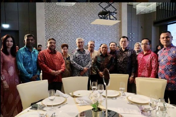 555532029_24633586519604013_1156473935565849906_n